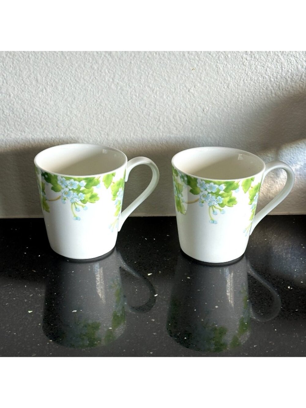 Tiffany & Co. Leaves Mugs SET OF 2 Floral Leaf Indonesia EUC